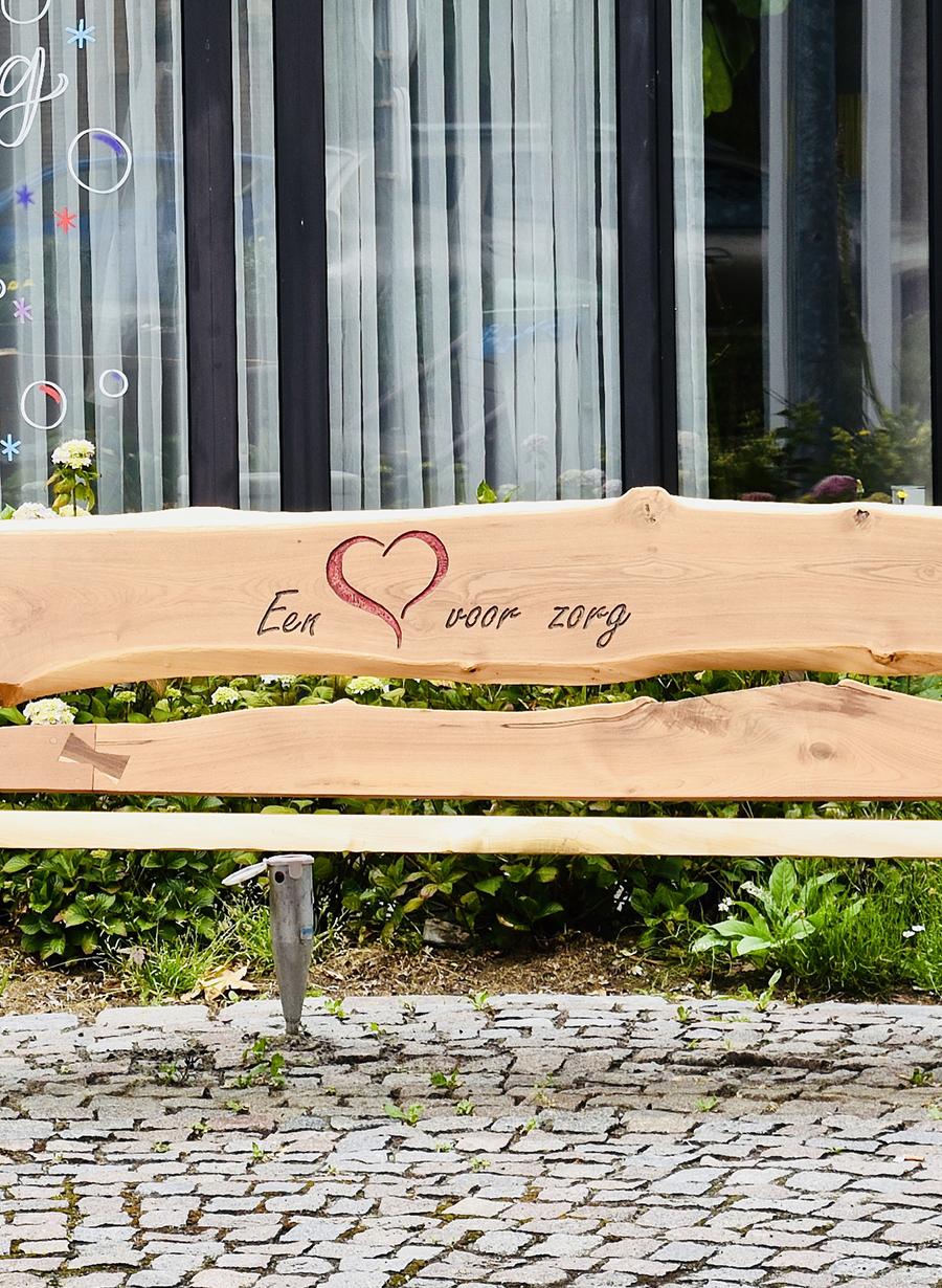 Zelfstandig wonen met zorg Zelfstandig wonen met zorg Maria Boodschap Niel
